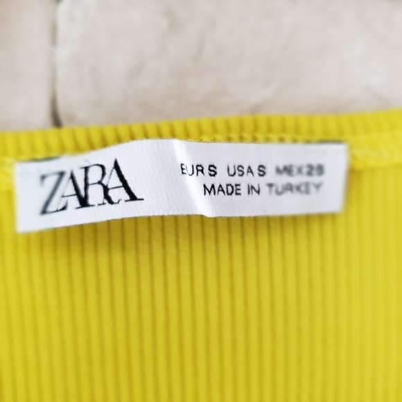 ZARA Top- V- Neck- YELLOW - Picture 3 of 4